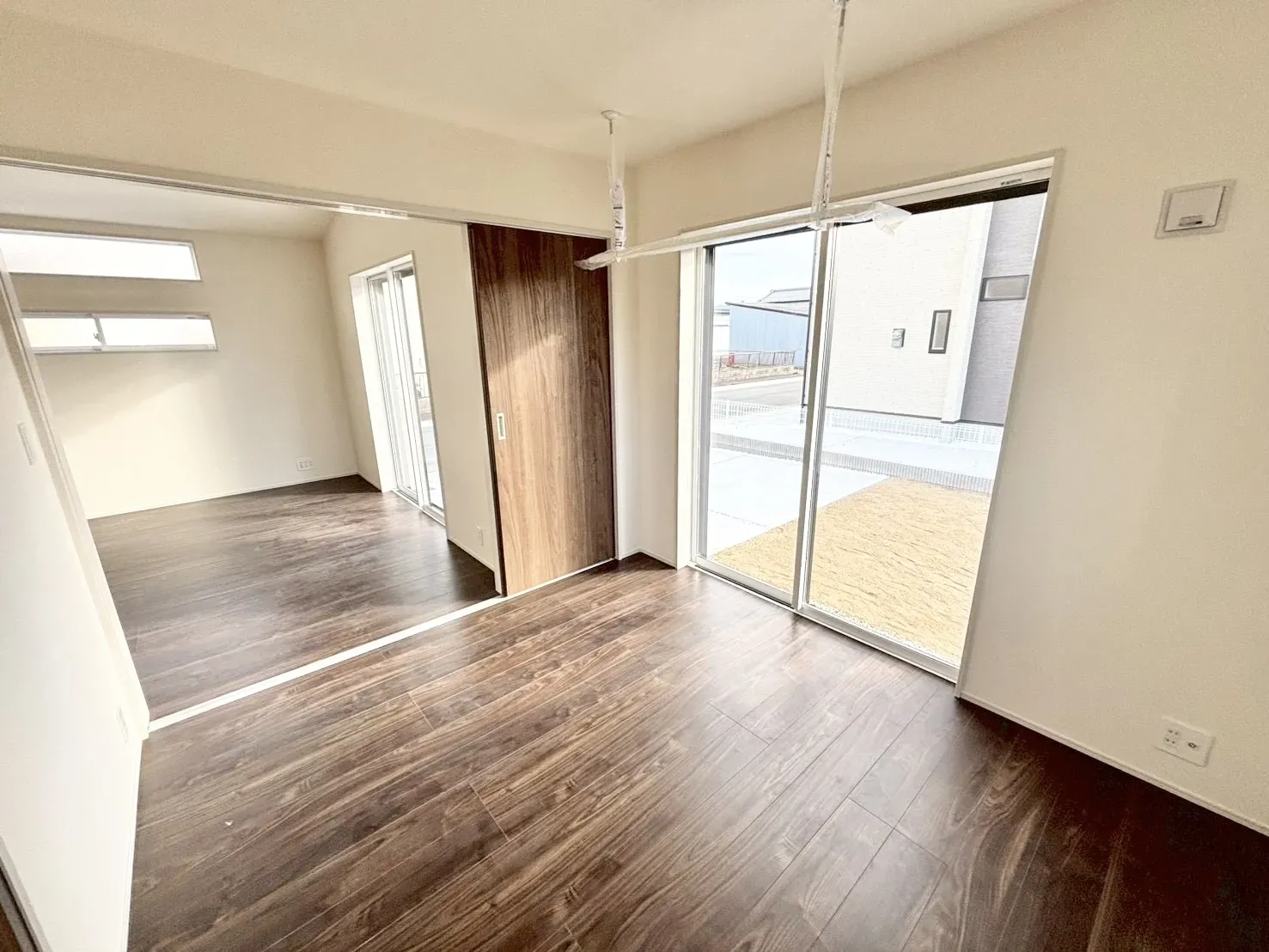 【LDK17.0帖+洋室5.25帖 | ②号棟】