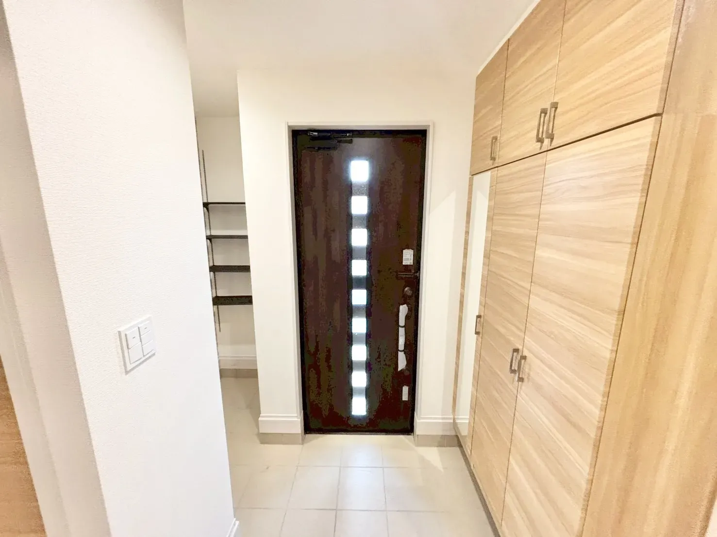 【玄関 | ④号棟】