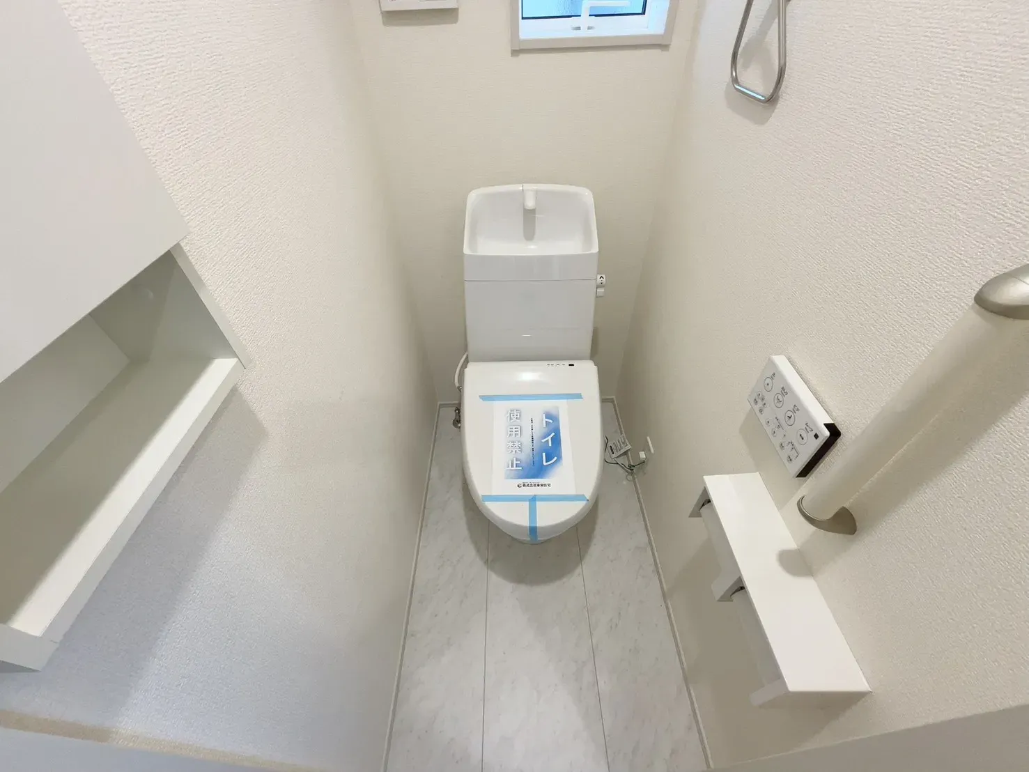 【5号棟:トイレ】