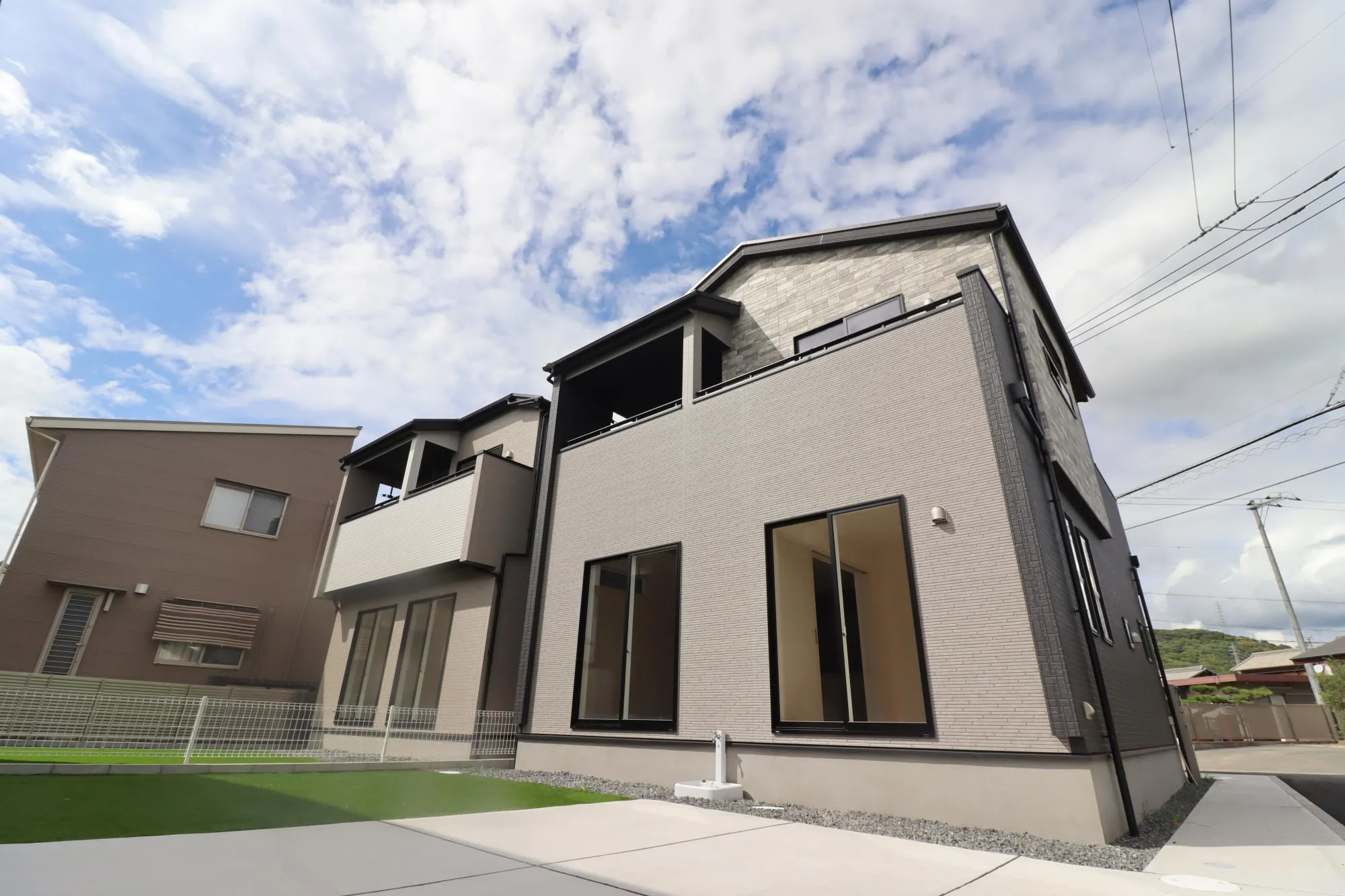 【外観写真/2号棟】