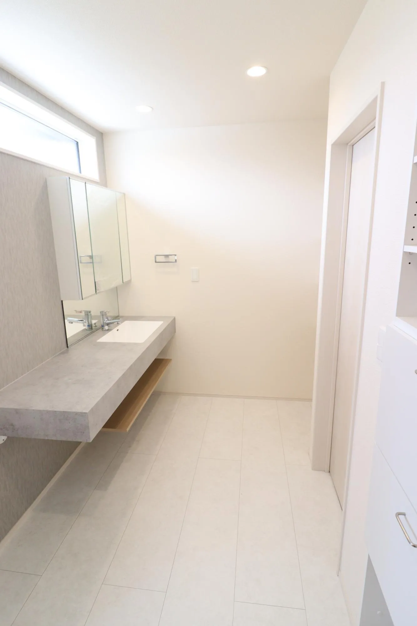 【洗面脱衣所/2号棟】