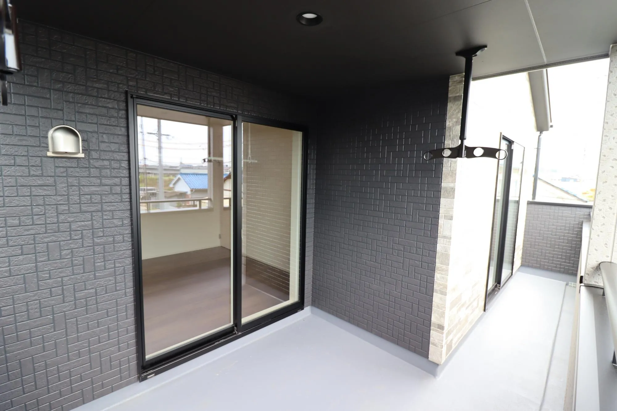 【バルコニー/2号棟】