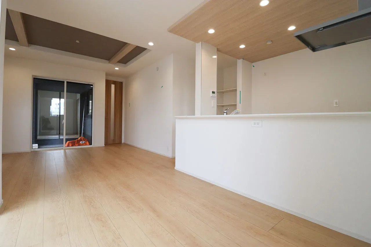 ①号棟　LDK(16.5帖)