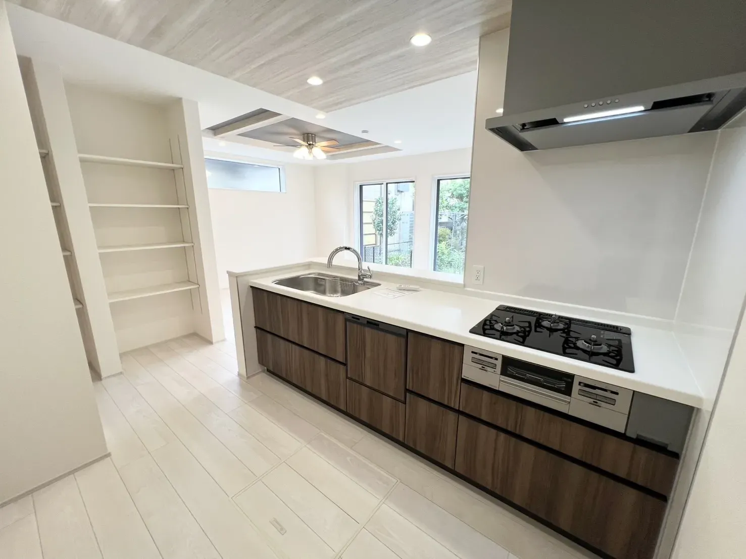 【2号棟】キッチン