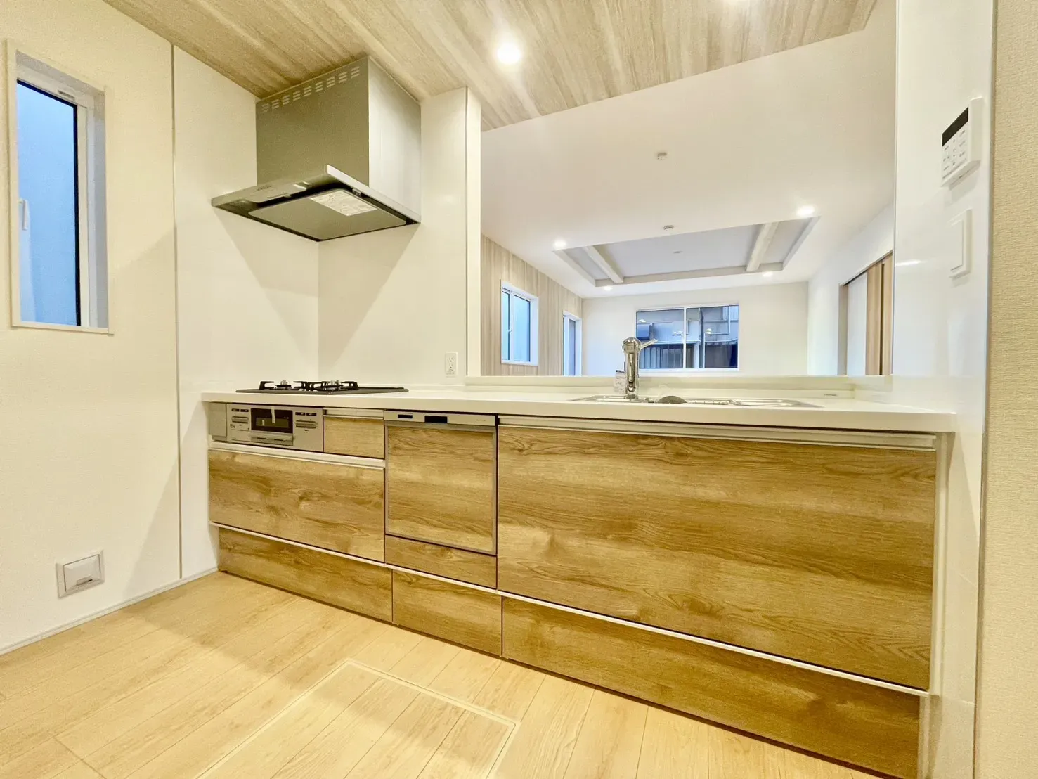 【2号棟:キッチン】