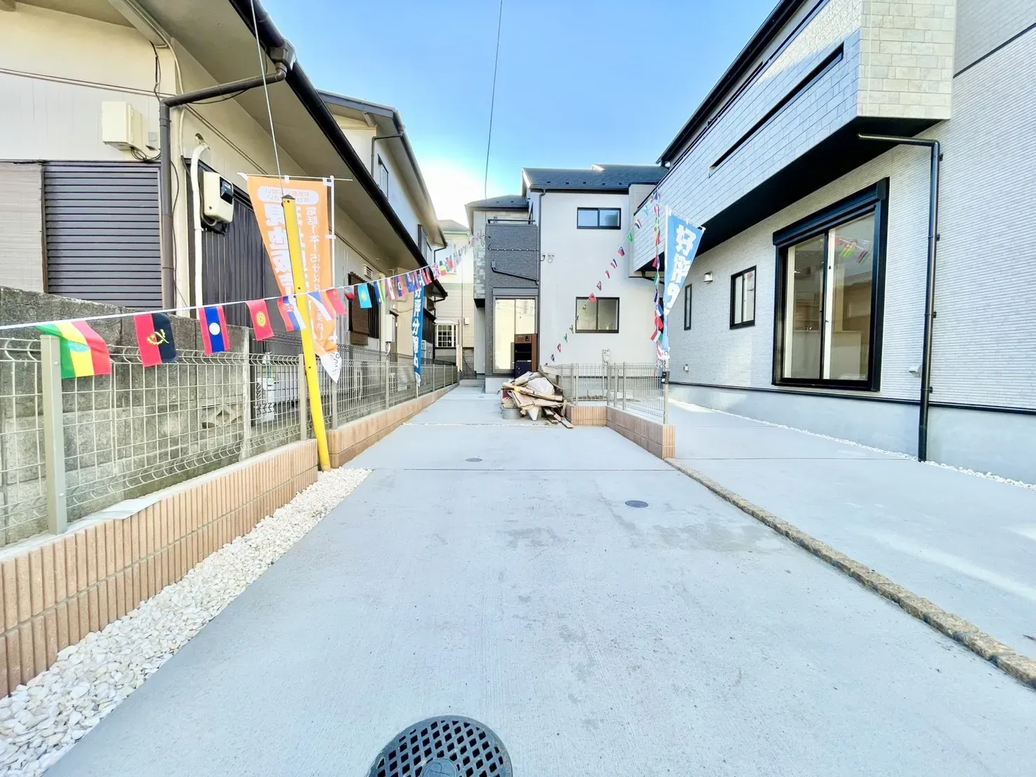 【2号棟:駐車場】