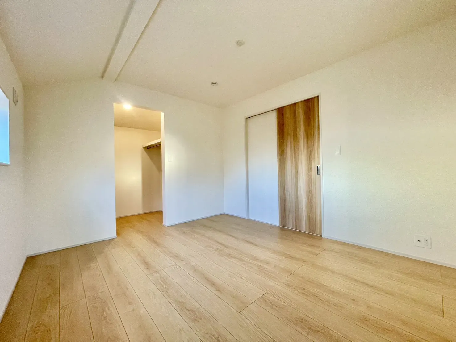 【2号棟:洋室7帖】