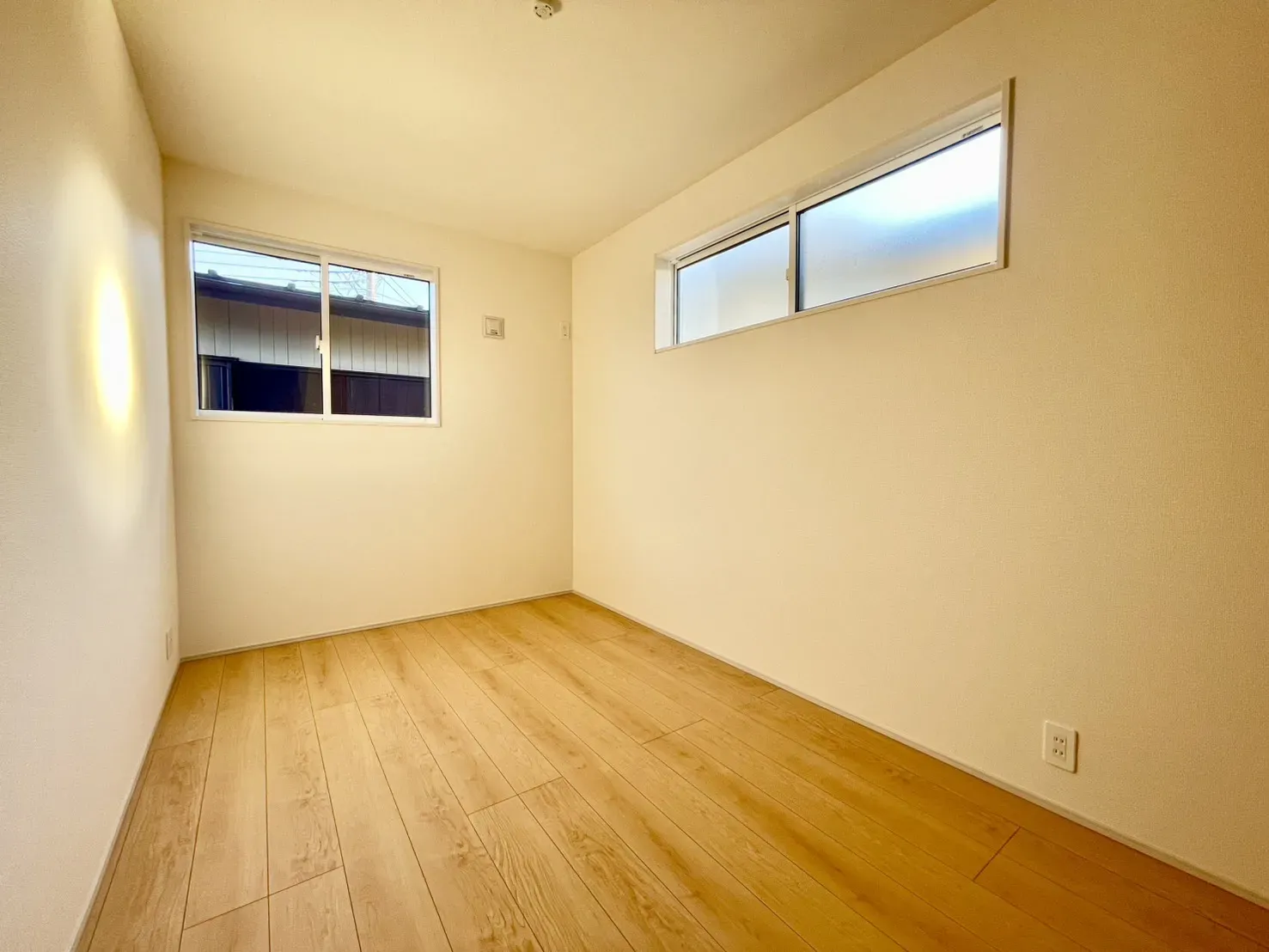 【2号棟:洋室5.5帖】