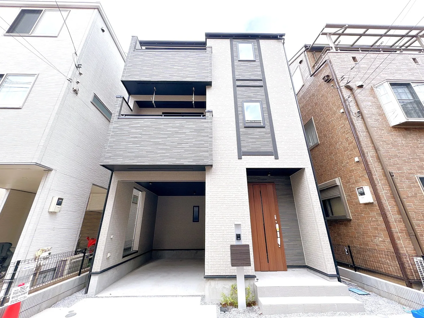 【販売現地】NURO光回線標準装備♪