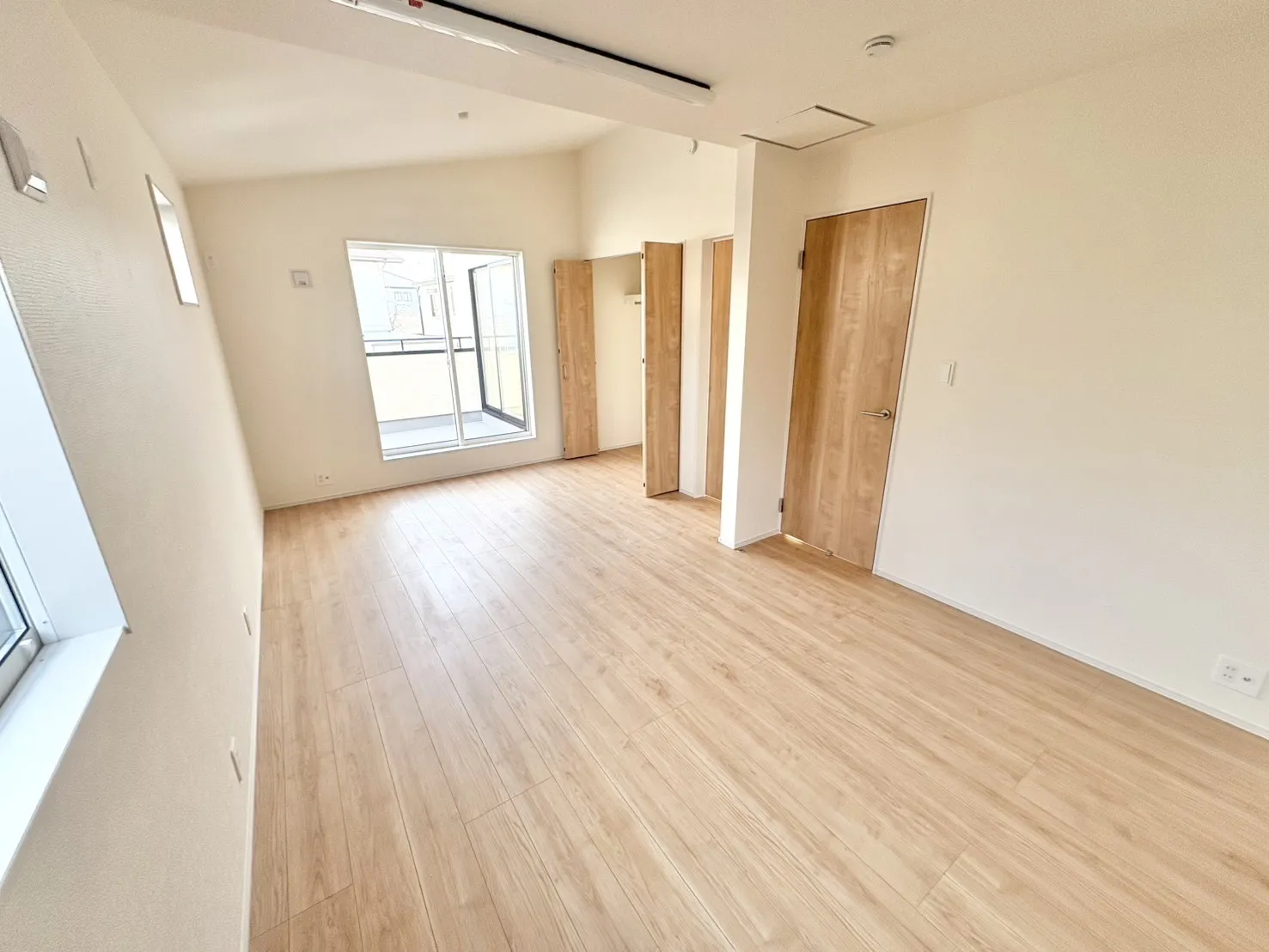 ☆1号棟　可変型間取り(5.25畳+5.25畳)☆