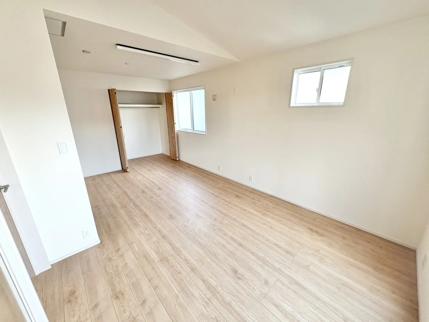 ☆1号棟　可変型間取り(5.25畳+5.25畳)☆