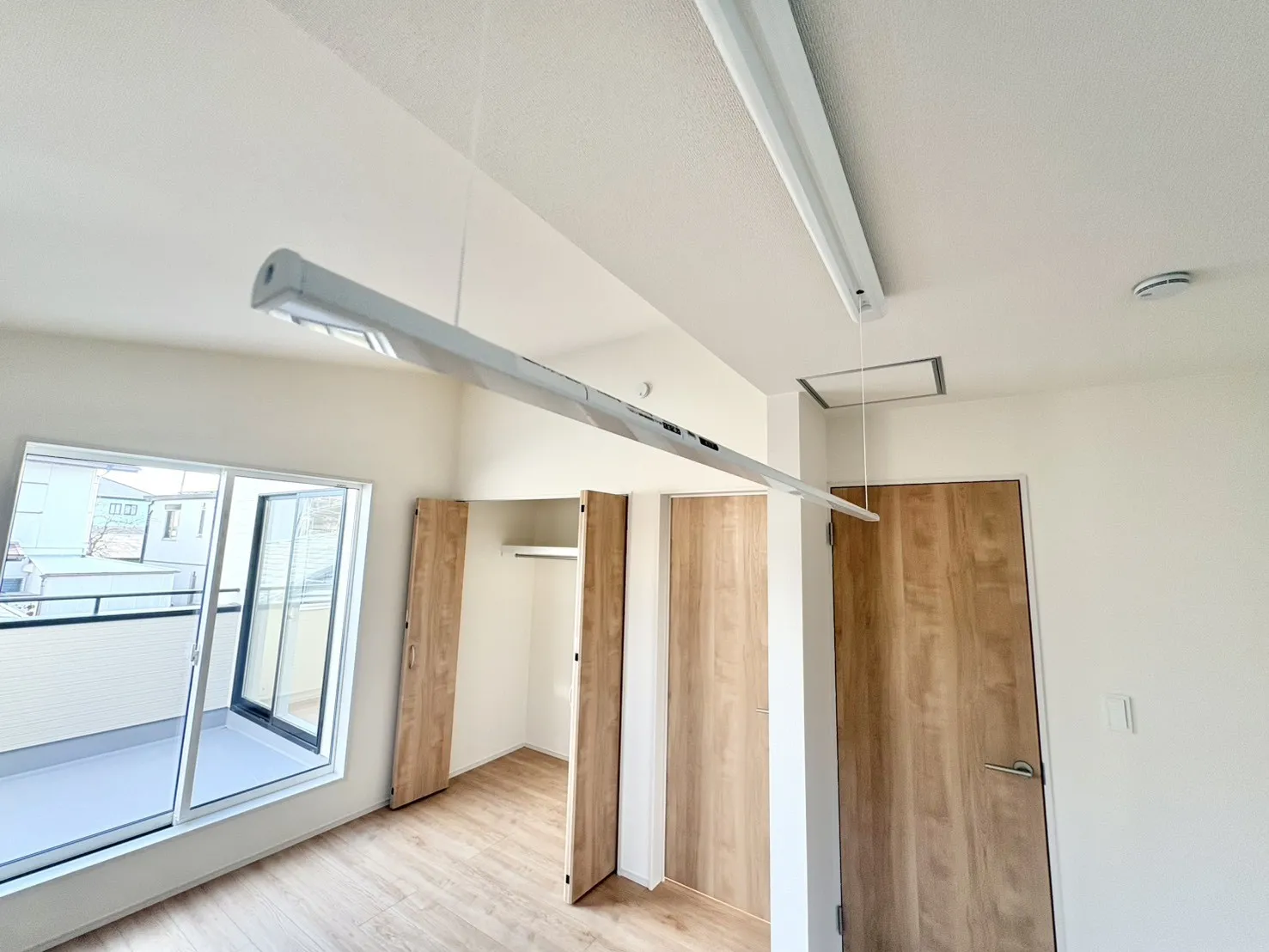 ☆1号棟　室内物干し☆