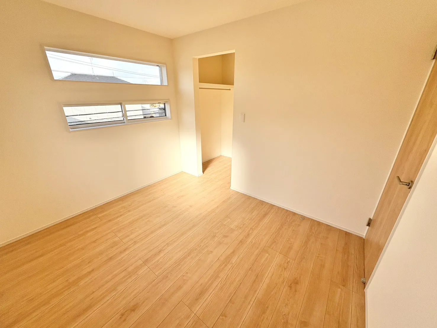 ☆1号棟　北5.25畳洋室☆