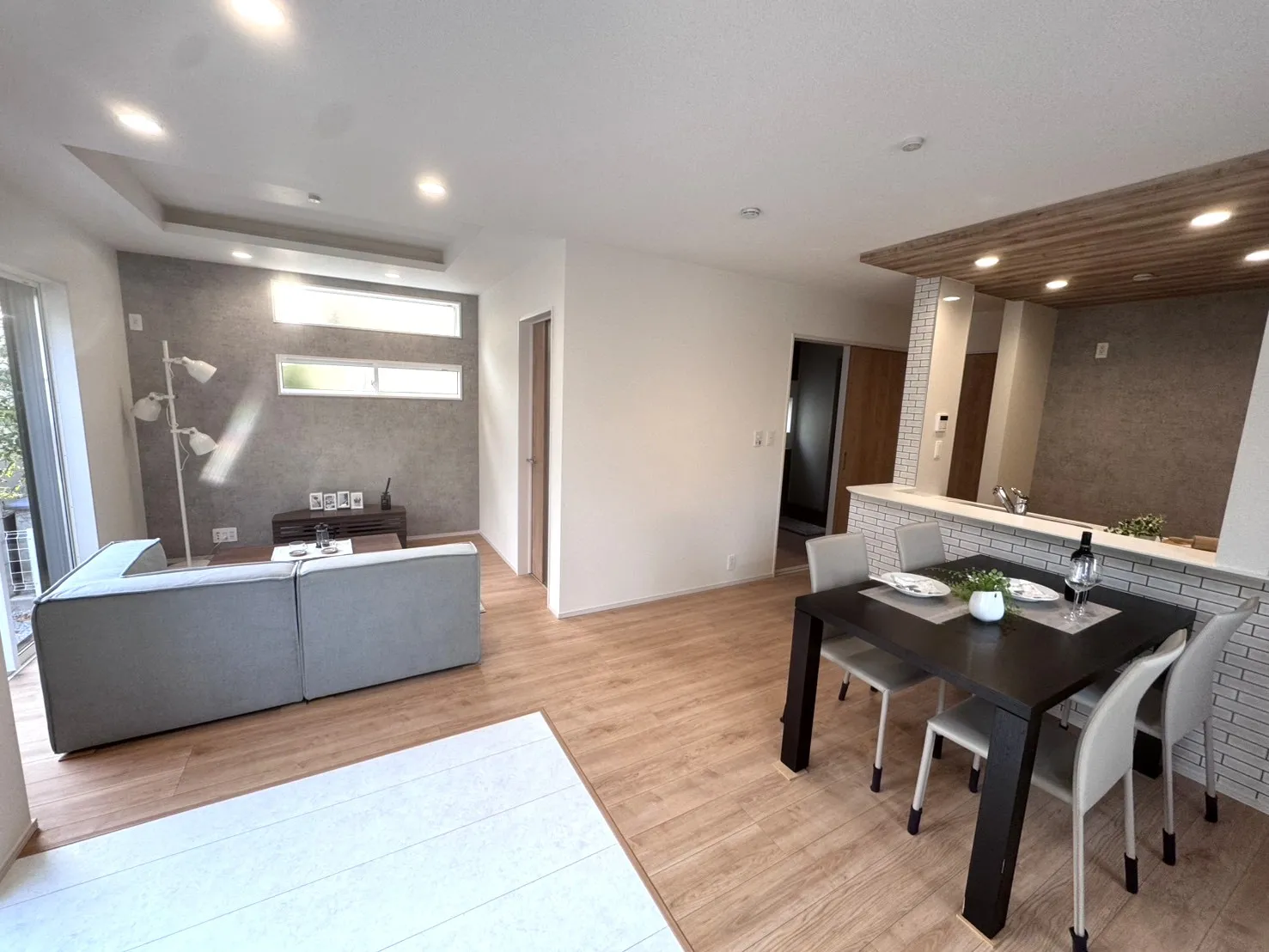 ☆1号棟　リビング(モデル家具)☆