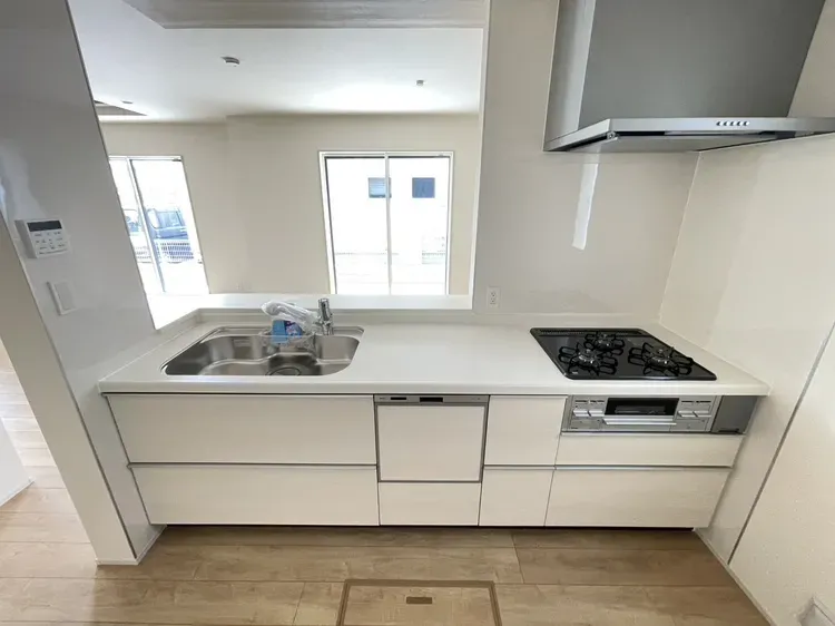 対面式システムキッチン