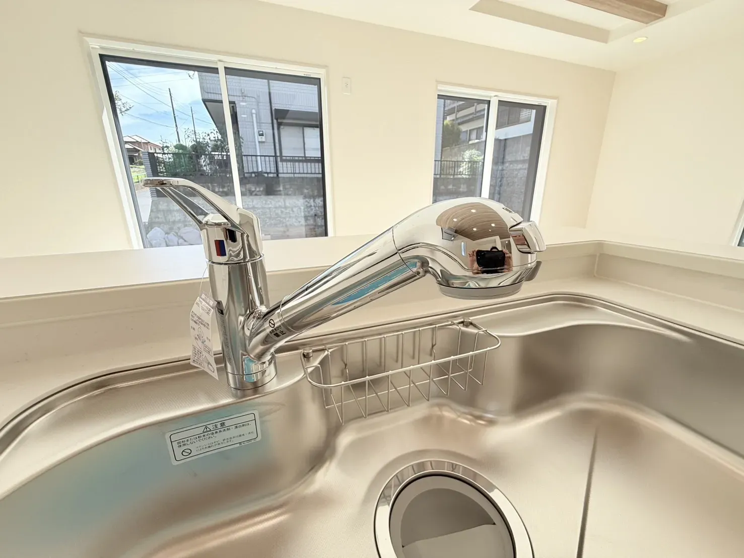 浄水器付き水栓