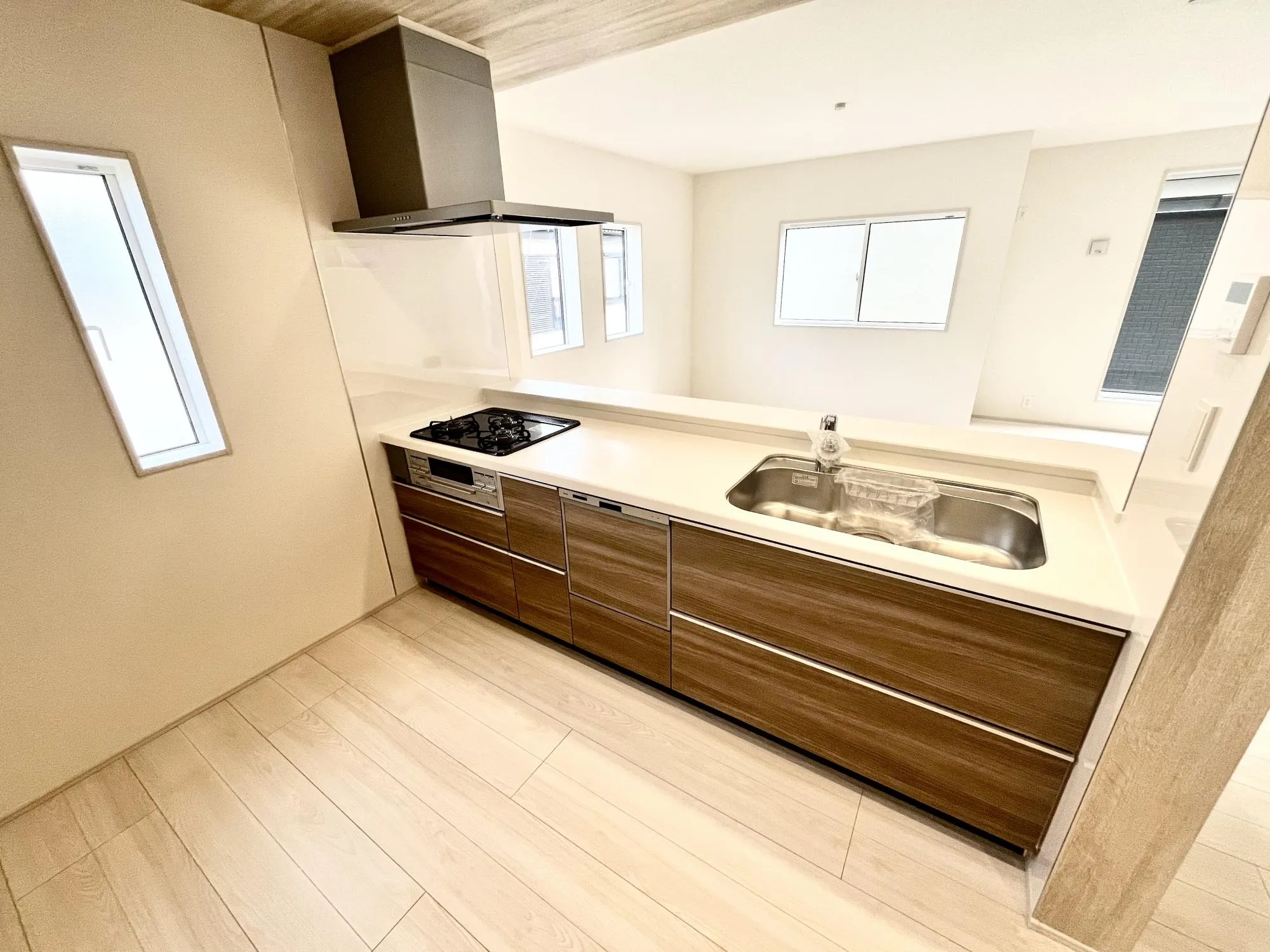 料理も会話もはずむフルオープンキッチン