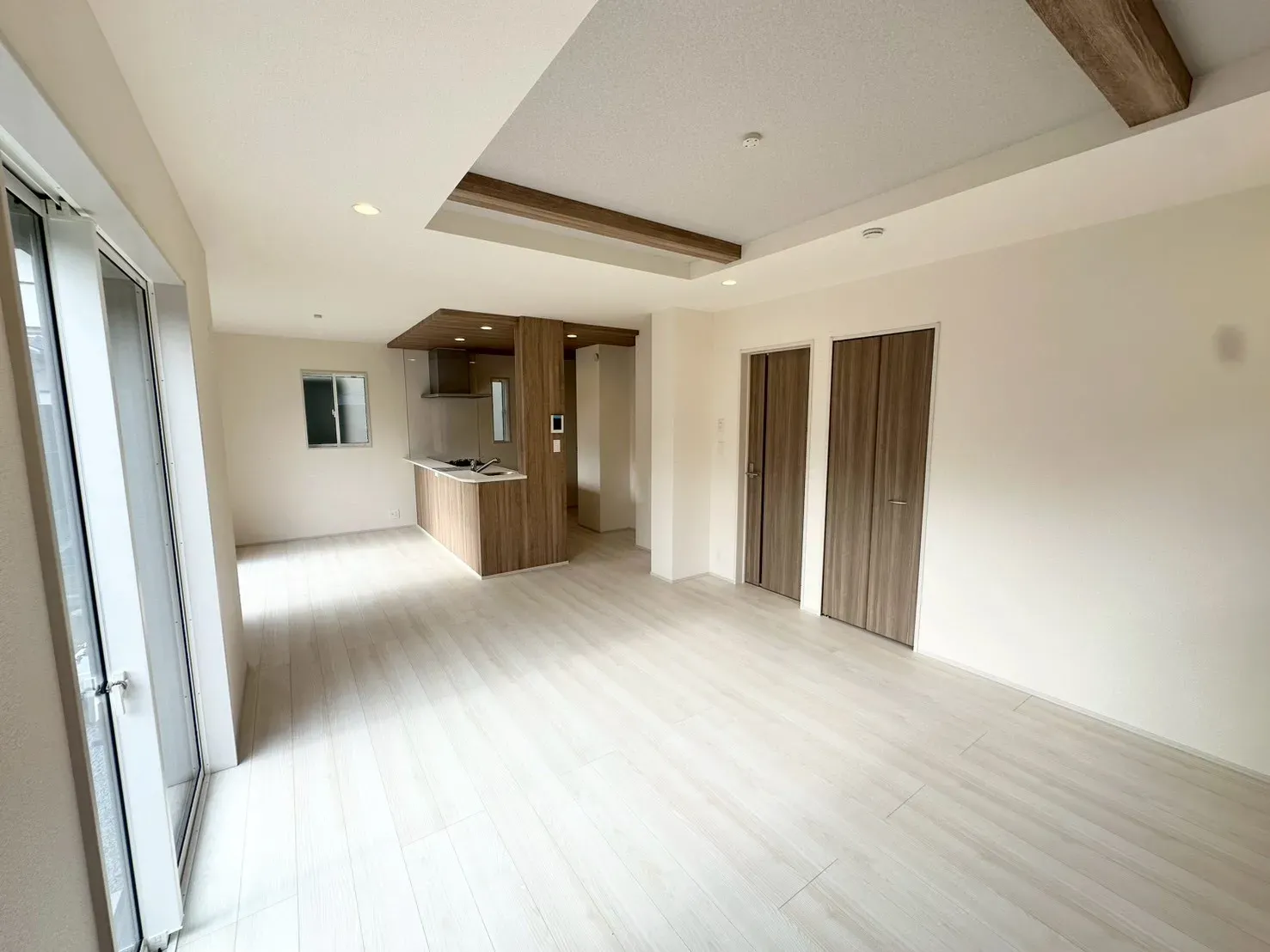 1号棟:20.25帖リビング