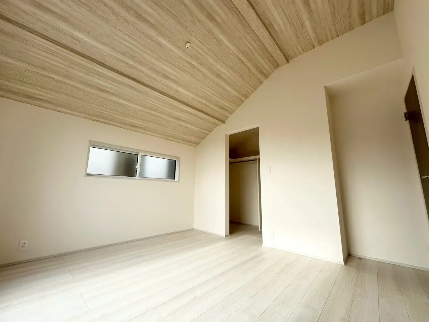 1号棟:7.0帖寝室