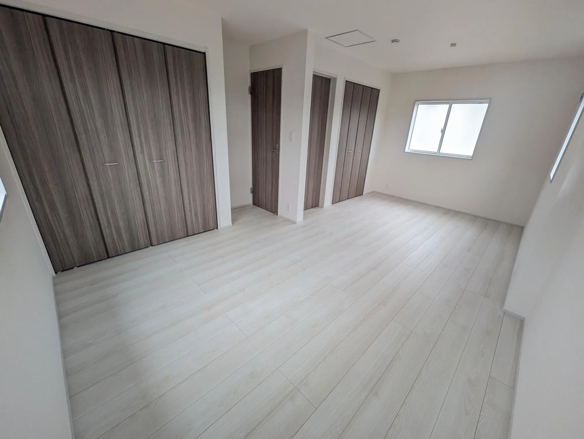 1号棟:5.22帖×4.5帖寝室