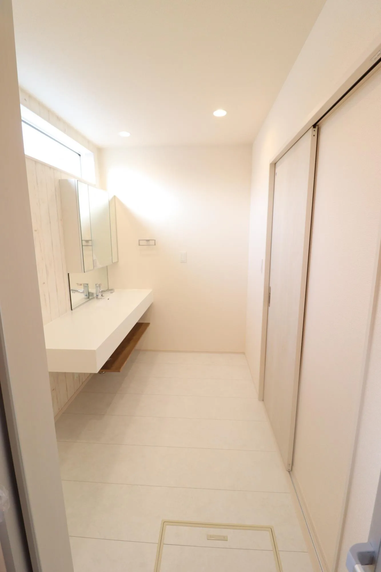 【洗面脱衣所/2号棟】