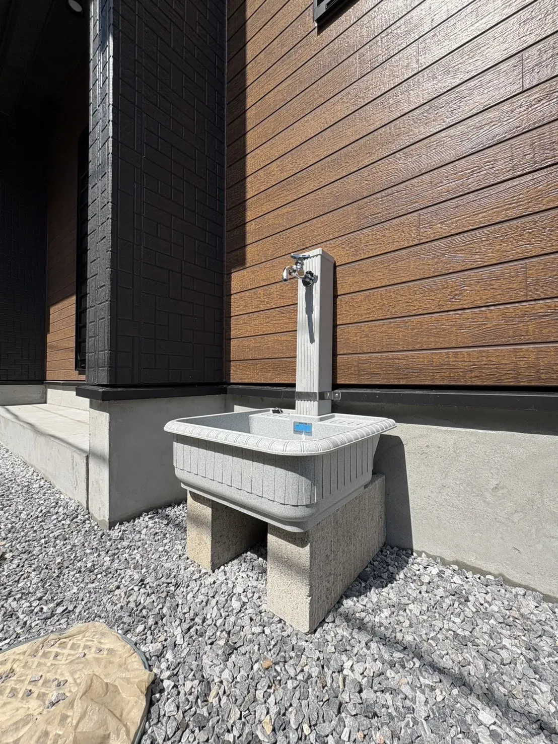 【外水栓】掃除に便利な外水栓