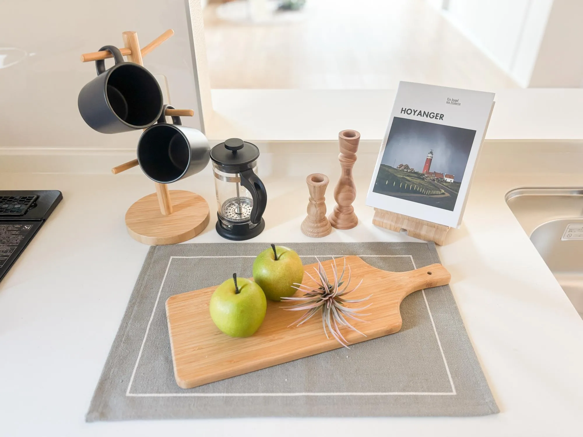 【4号棟　1階　キッチン】