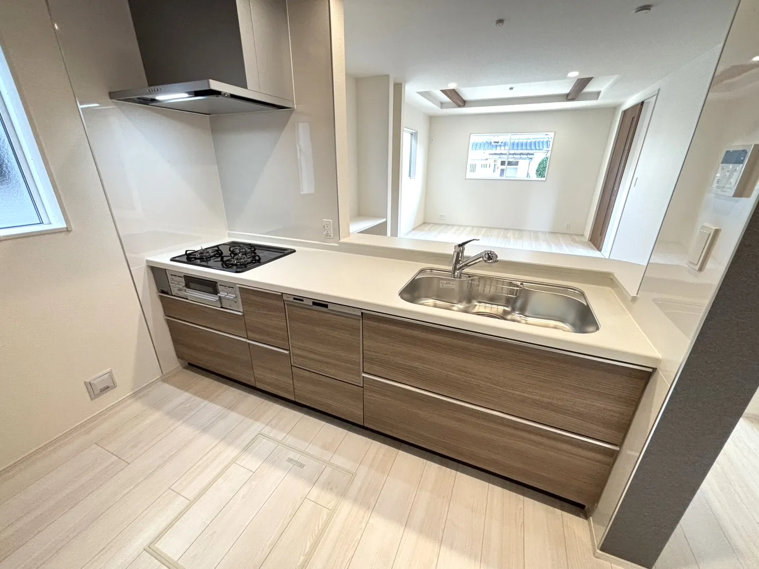 【1号棟:キッチン】