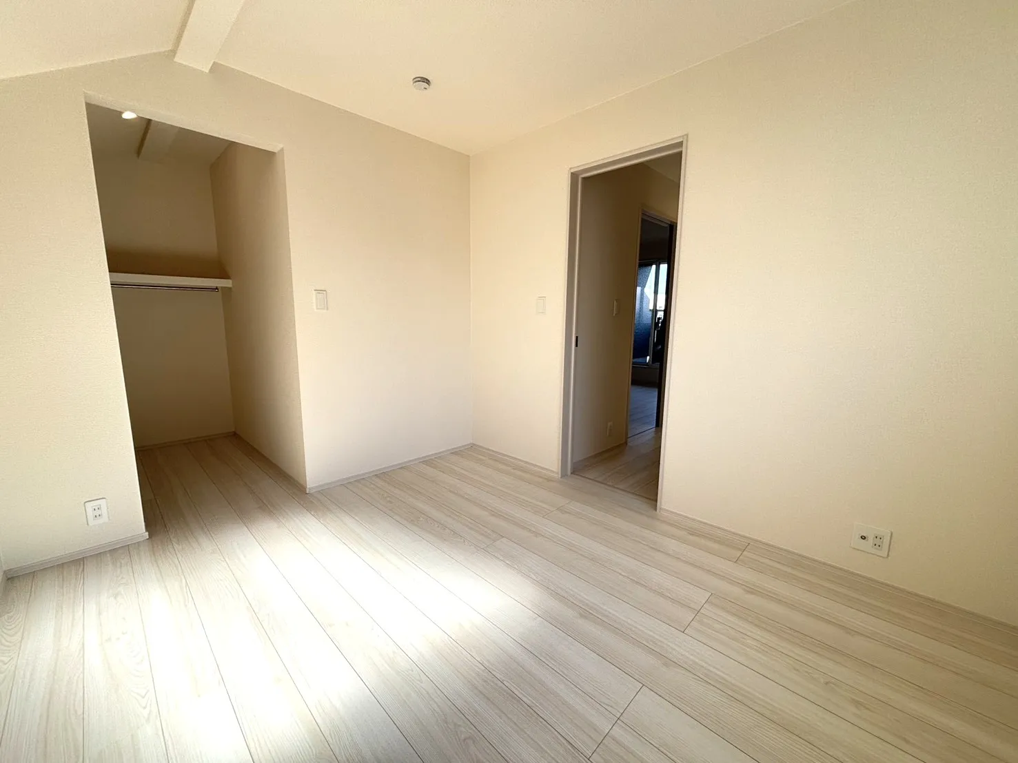 【1号棟:洋室】