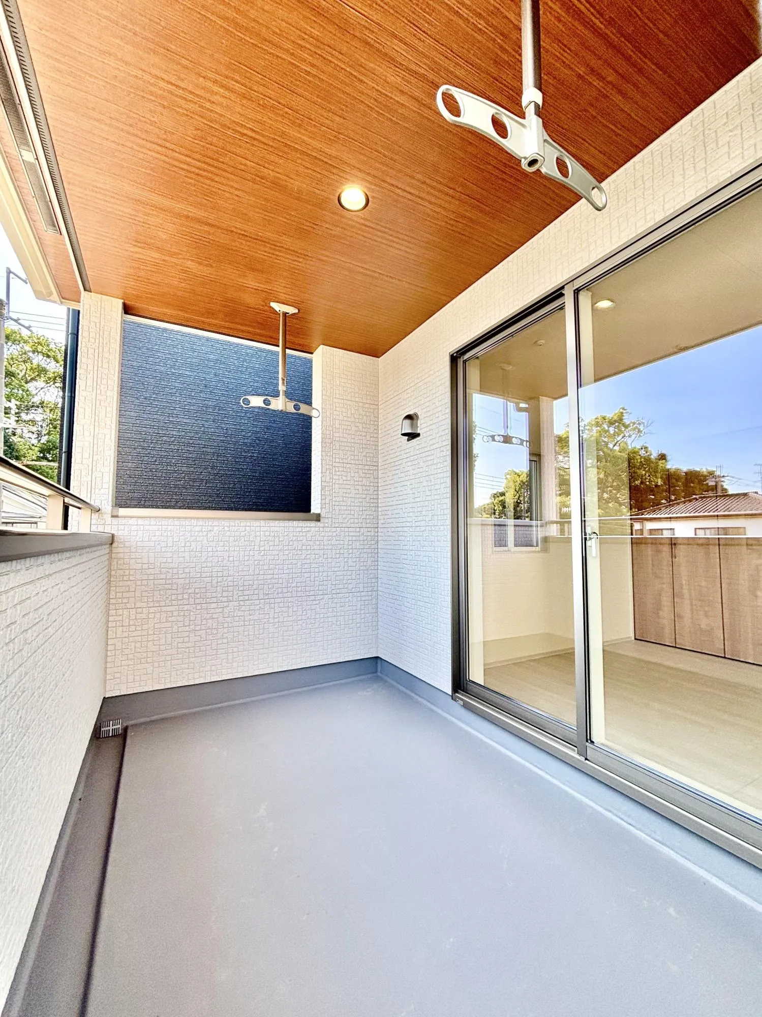 【バルコニー(南側)】