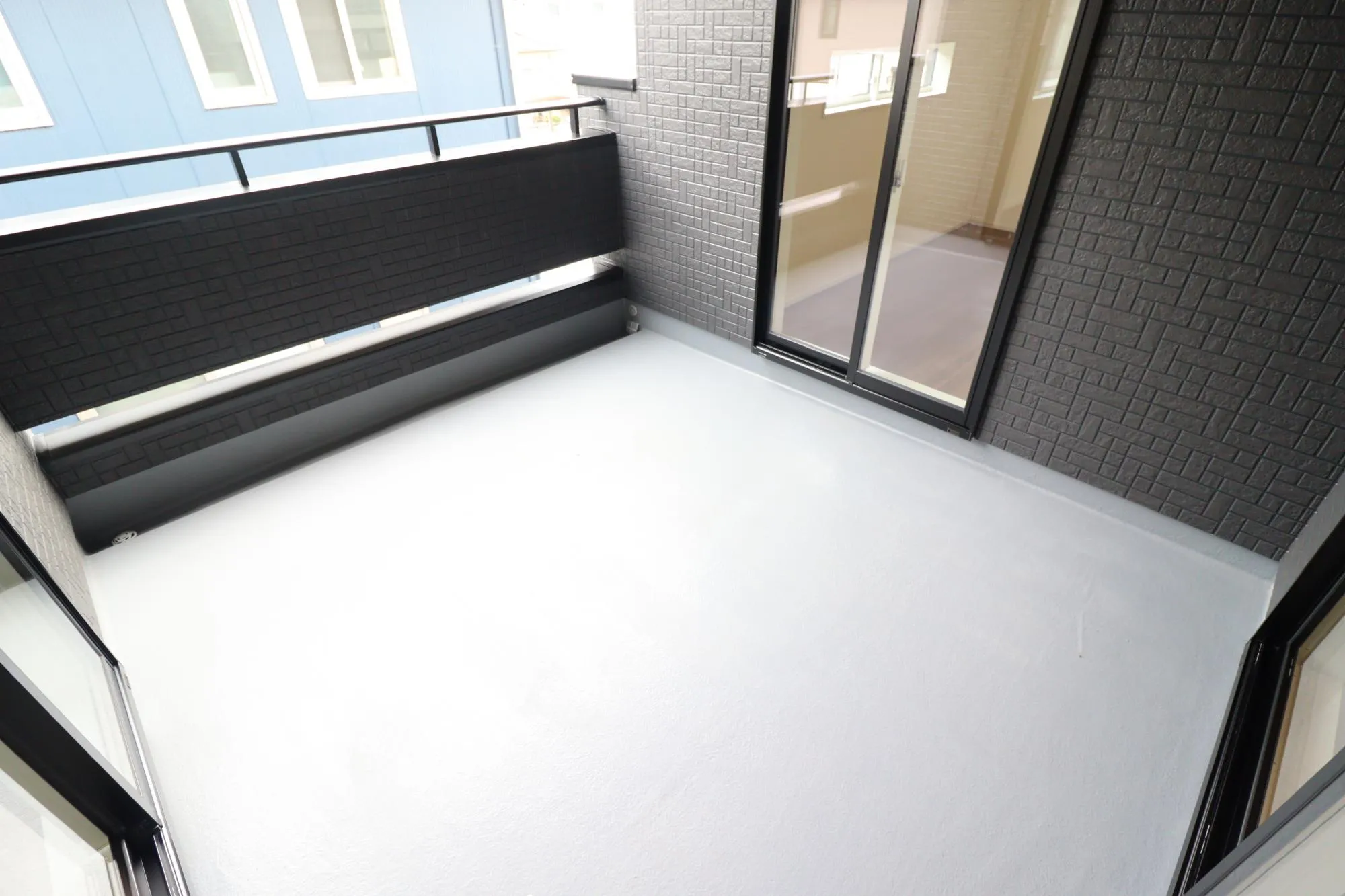 【インナーバルコニー】