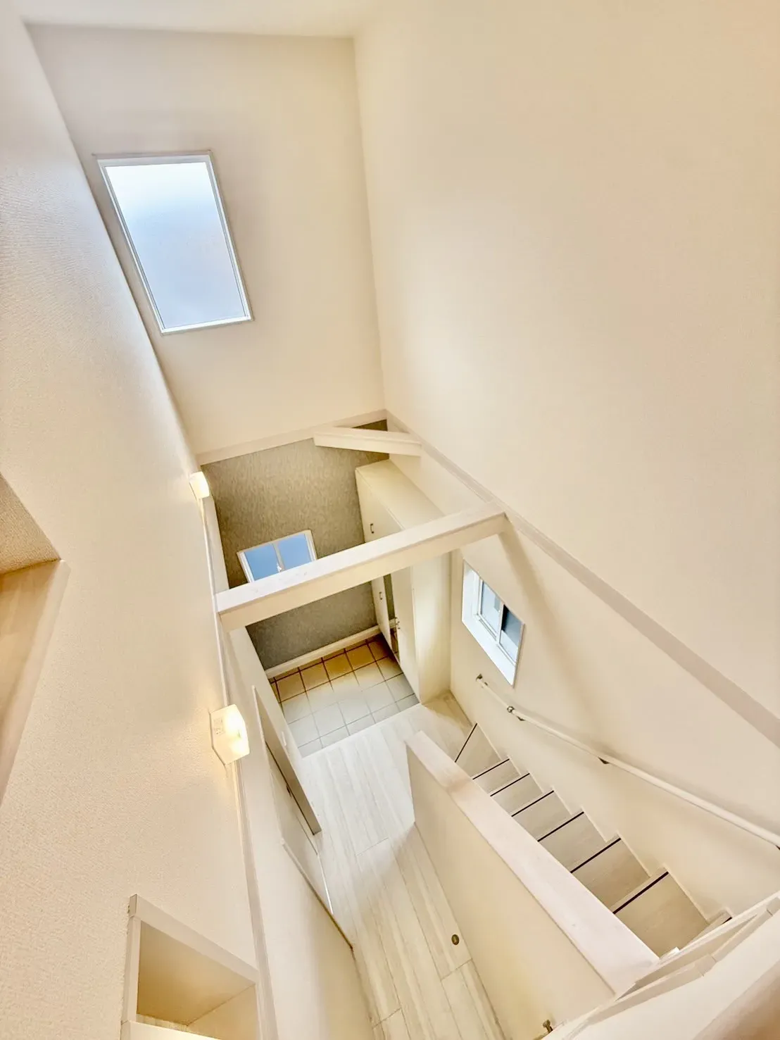 【玄関吹抜】