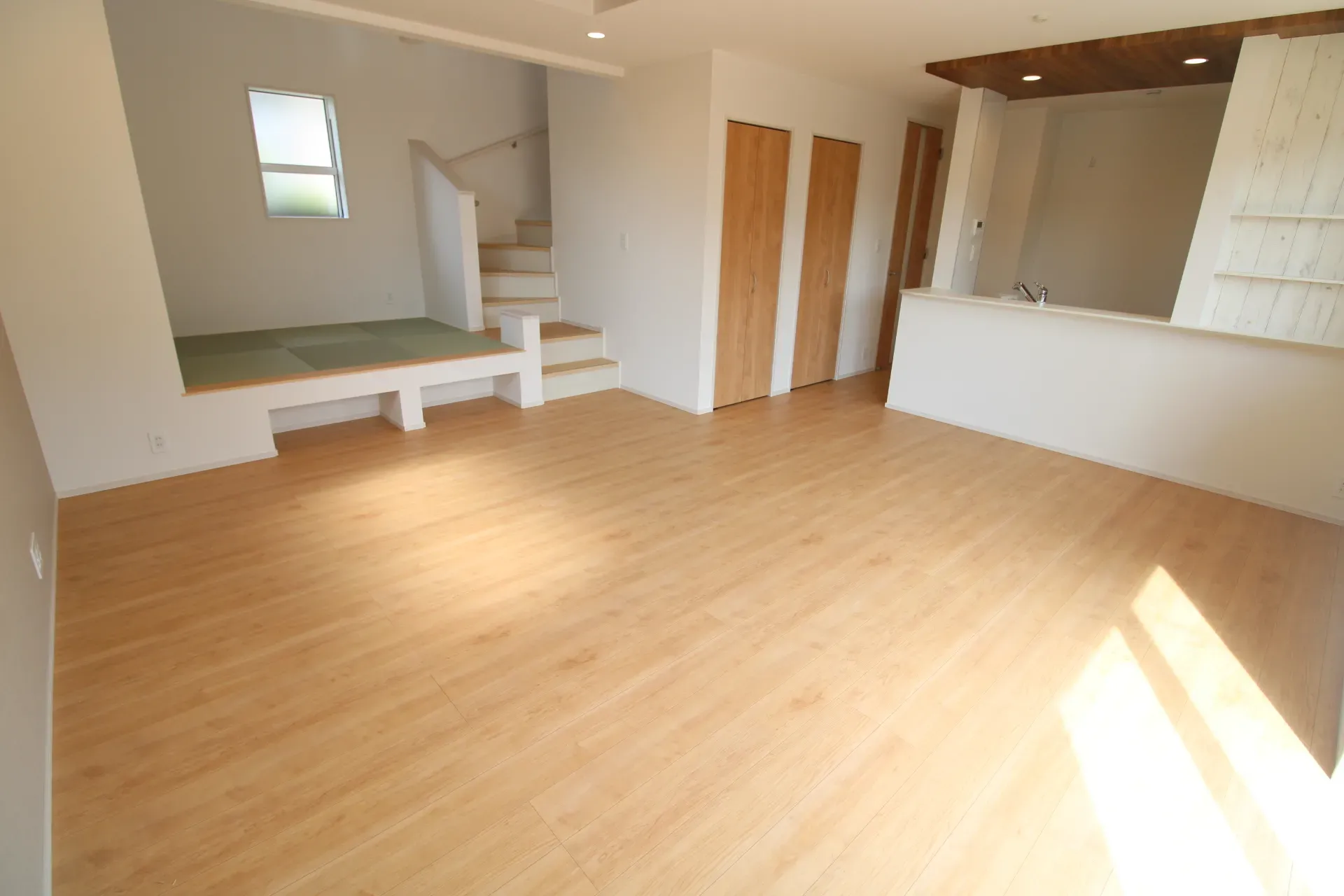 リビングダイニング