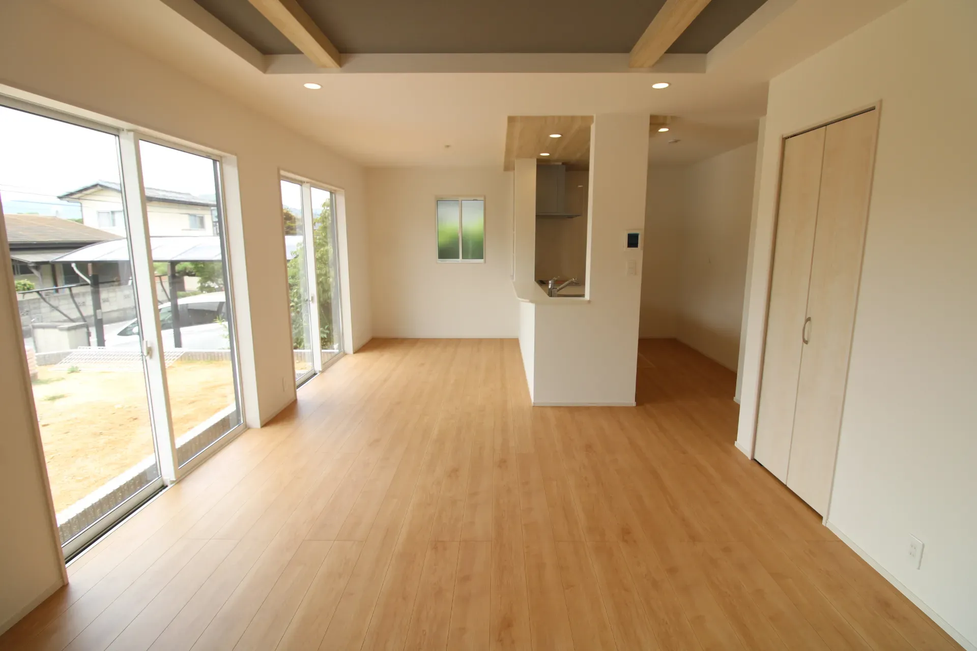 リビングダイニング