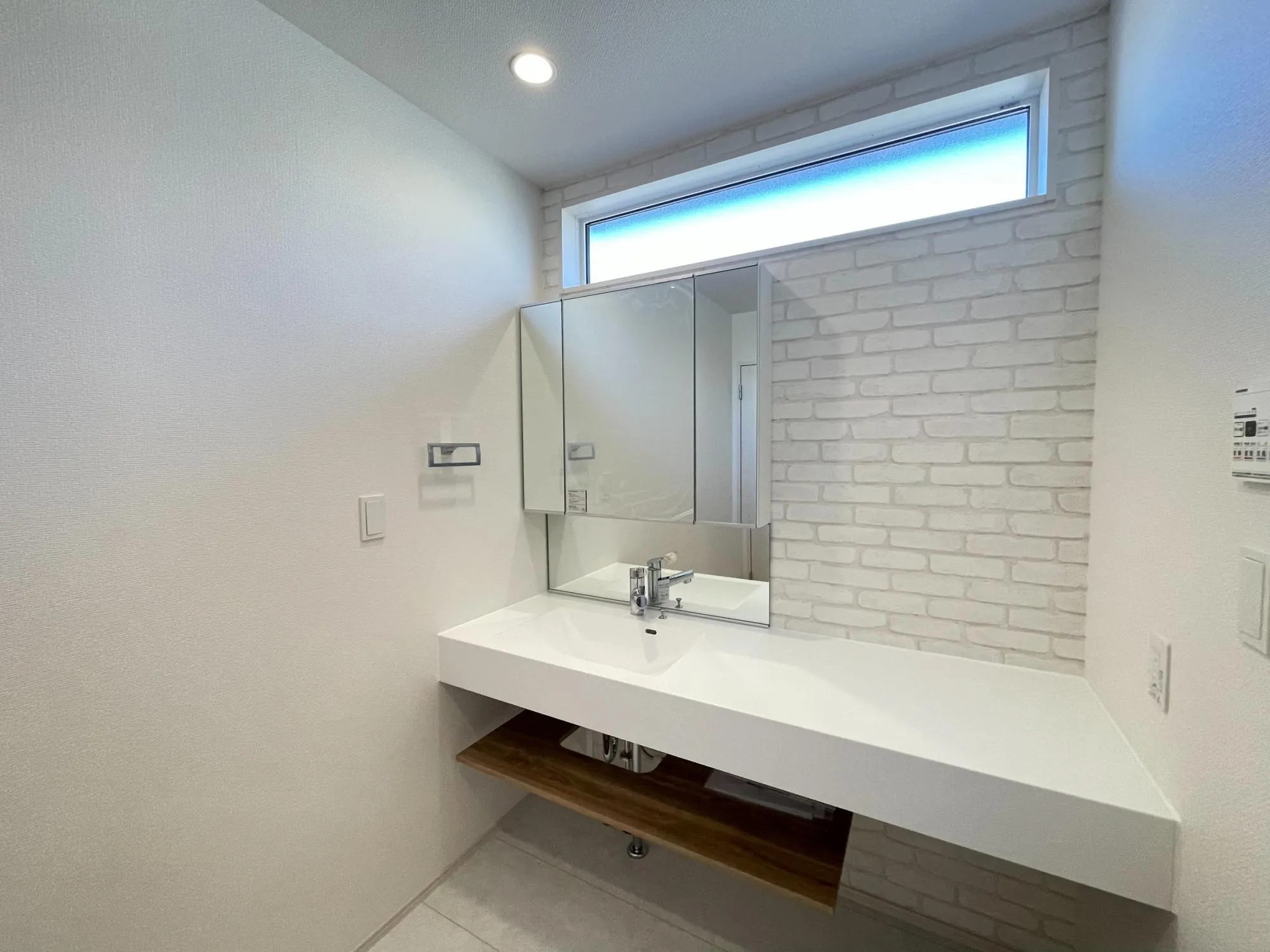 ②号棟　洗面室