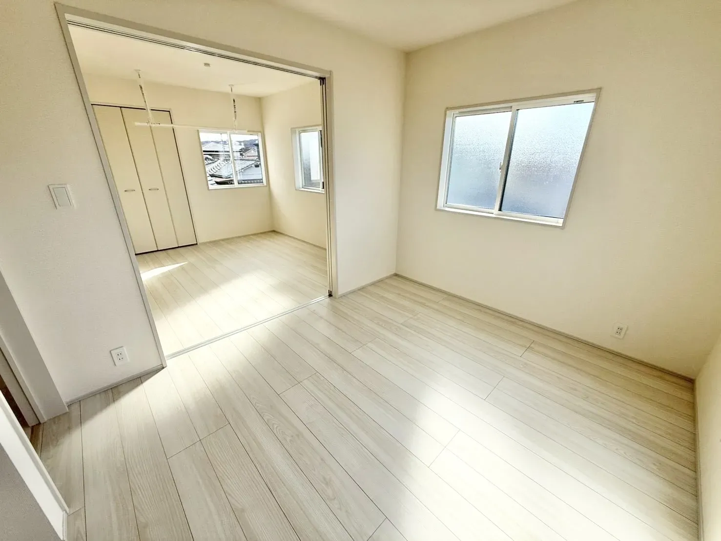 【3階洋室5.25帖+5.25帖 | 1号棟】