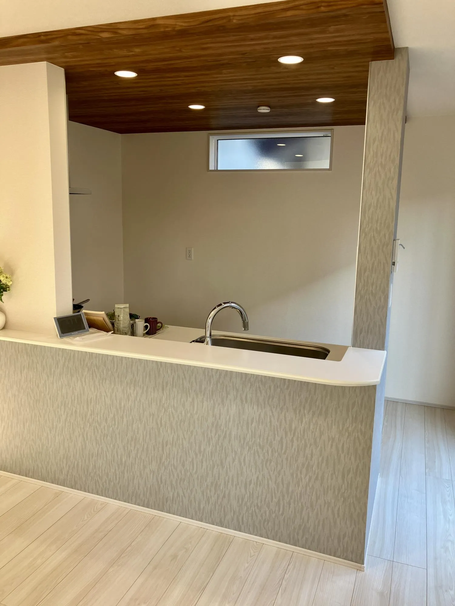 【1階　キッチン】