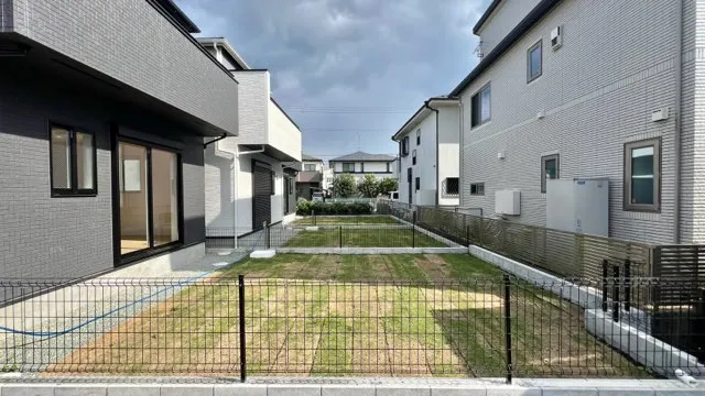 広々としたお庭
BBQなどもできそうな広さです。