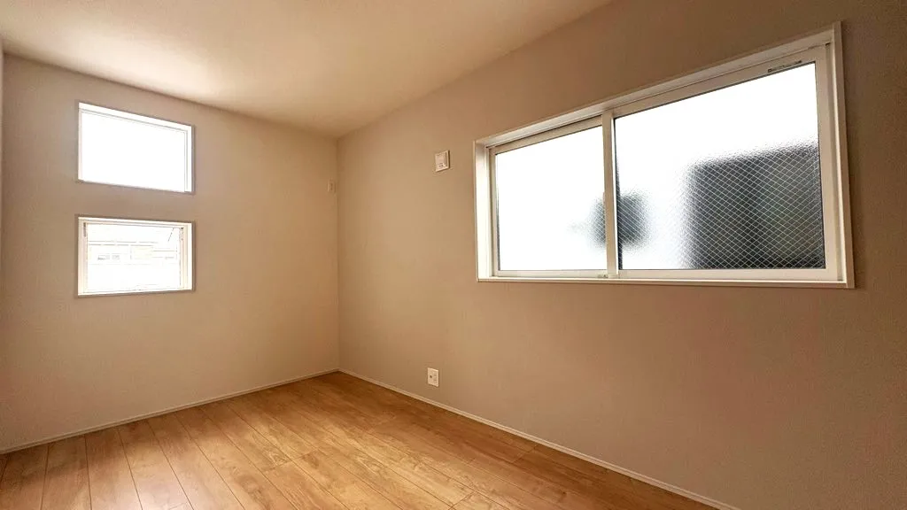 3号棟　洋室東側5.62畳②