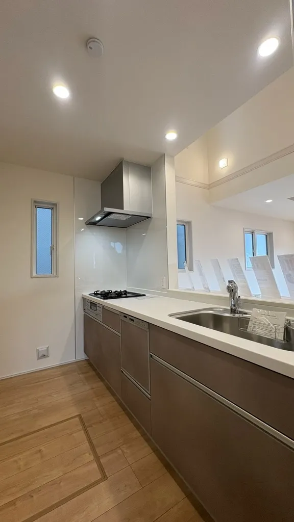 3号棟　オープンキッチン　対面ですので、料理中もお子様の行動を把握出来ます!