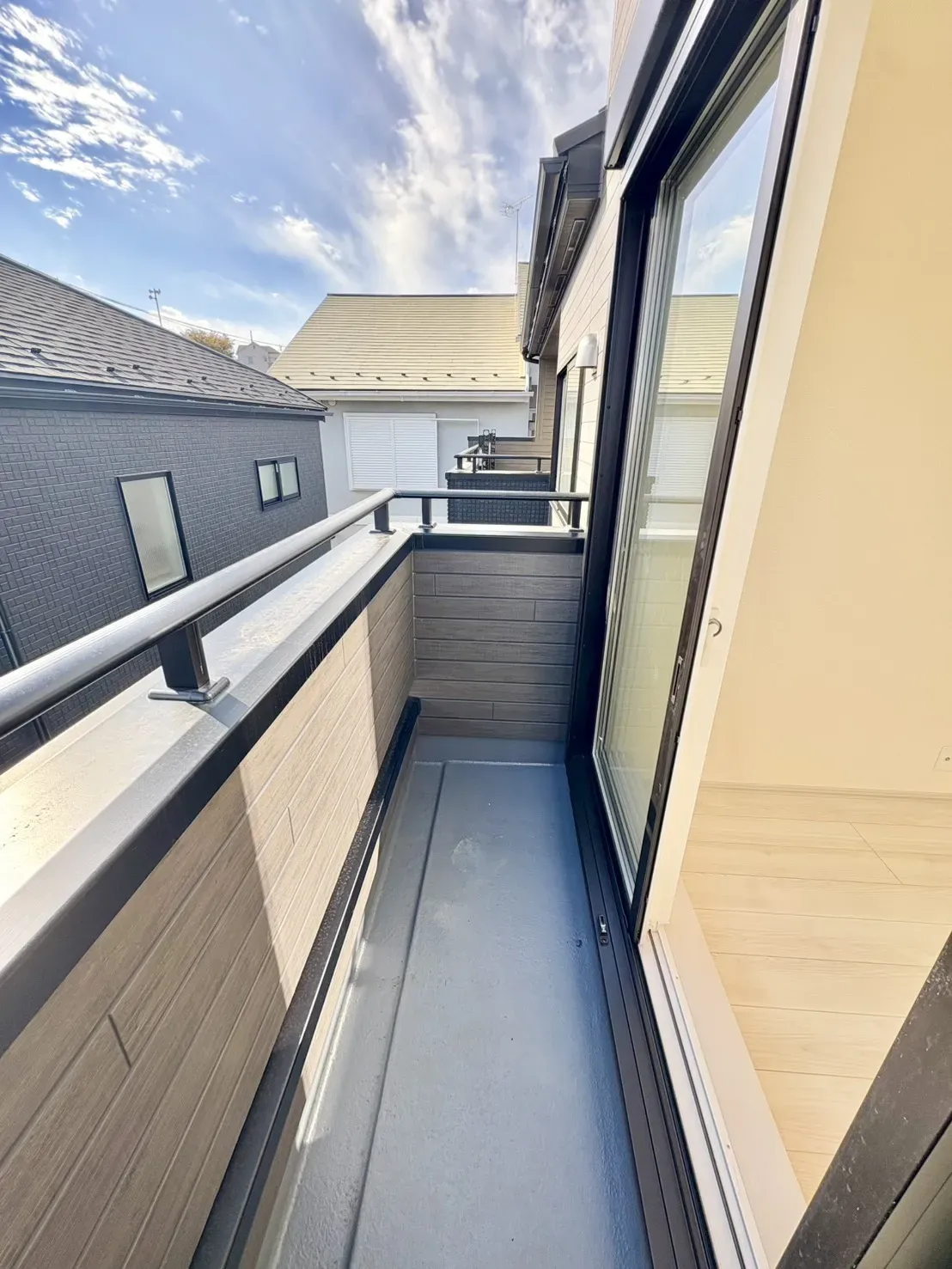 2号棟:バルコニー