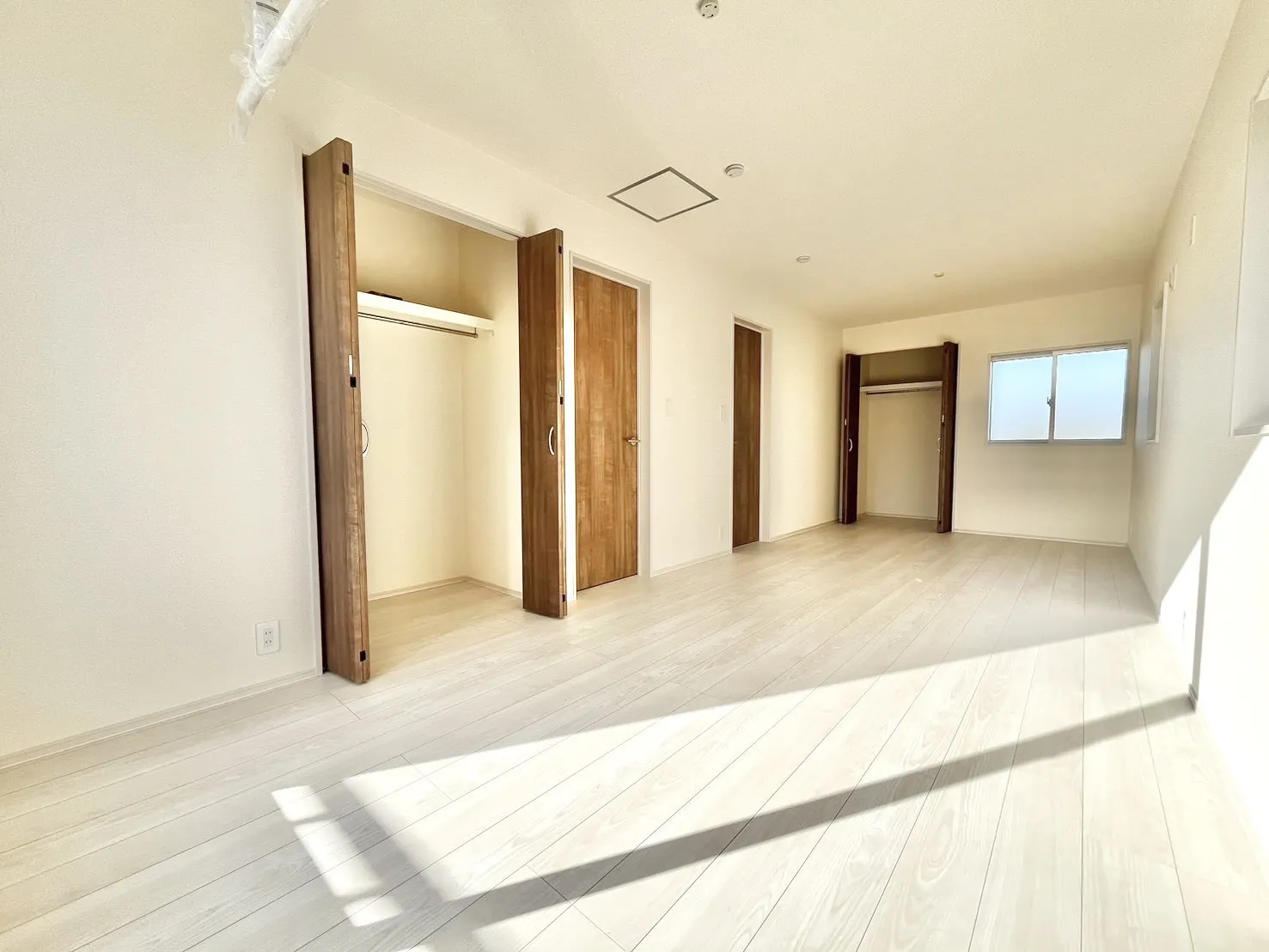 ☆2号棟　可変式間取り(6畳+5.25畳)☆