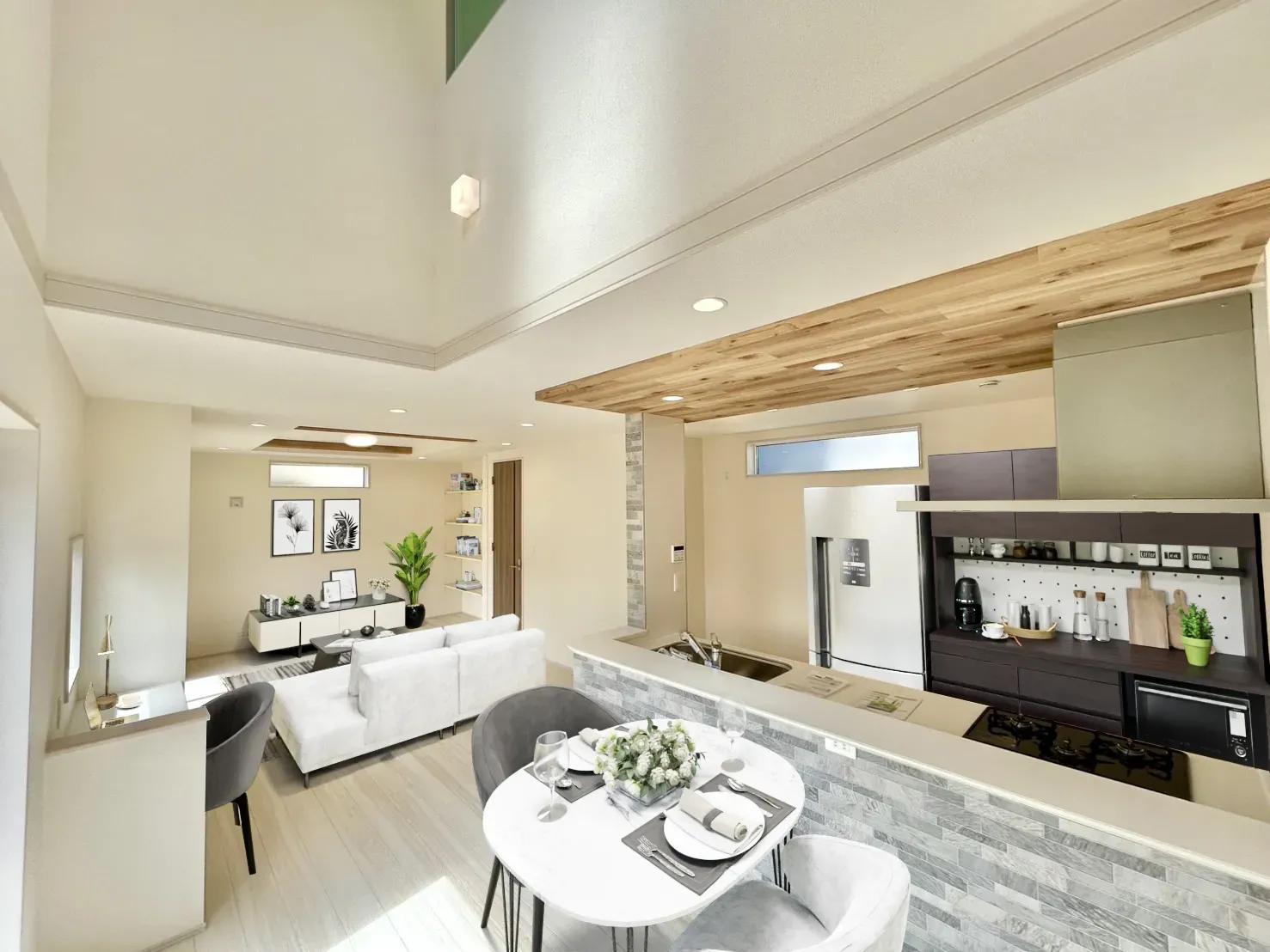 【イメージ】実際の室内写真に家具等を配置したCG画像です。家具付き販売ではございません。