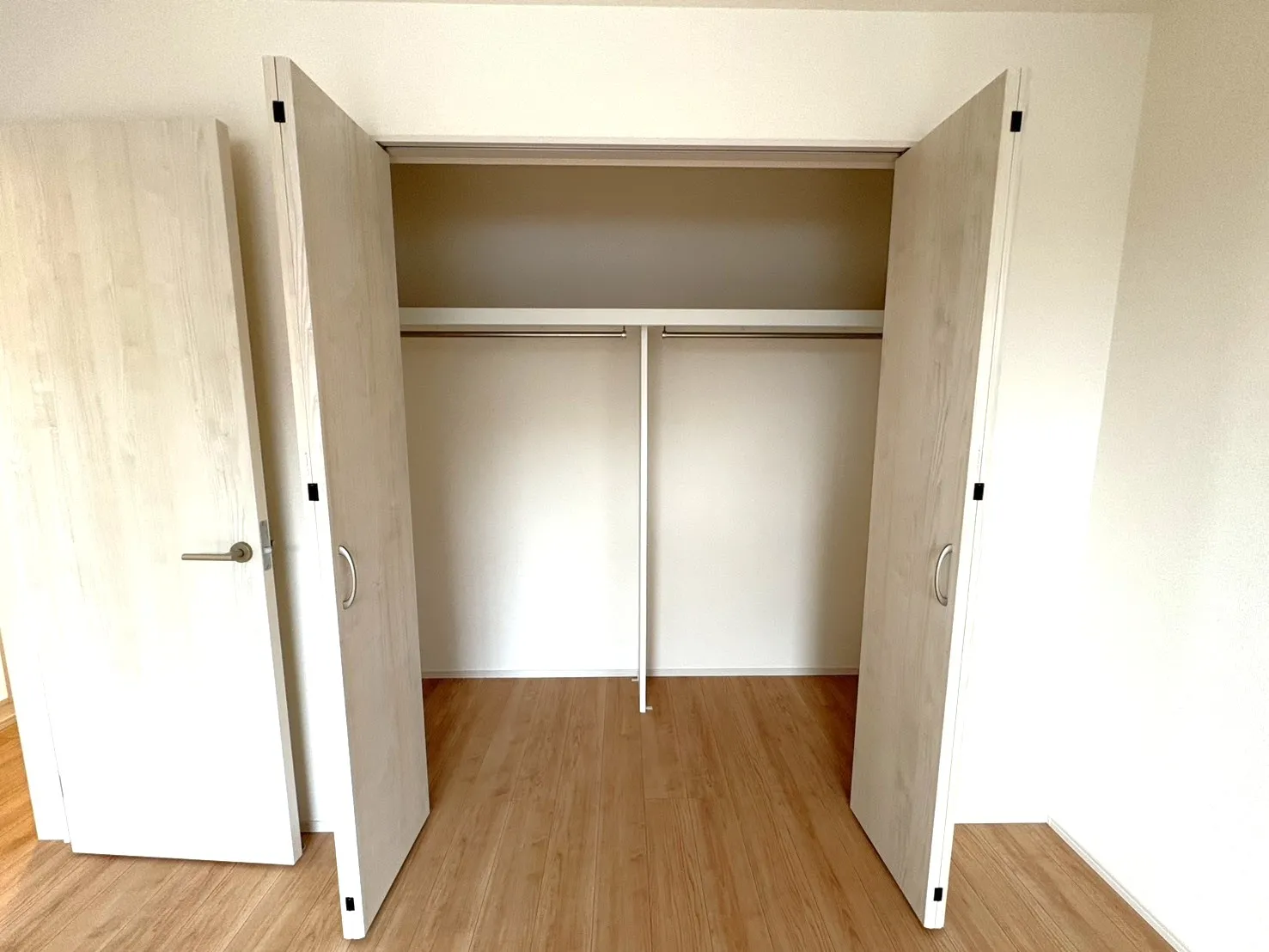 収納　①号棟　2025年11月撮影