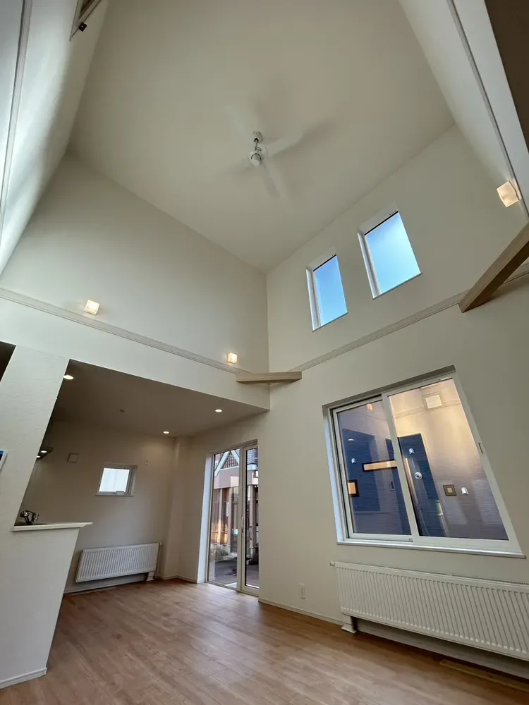 【1号棟】LDK(18.37J)