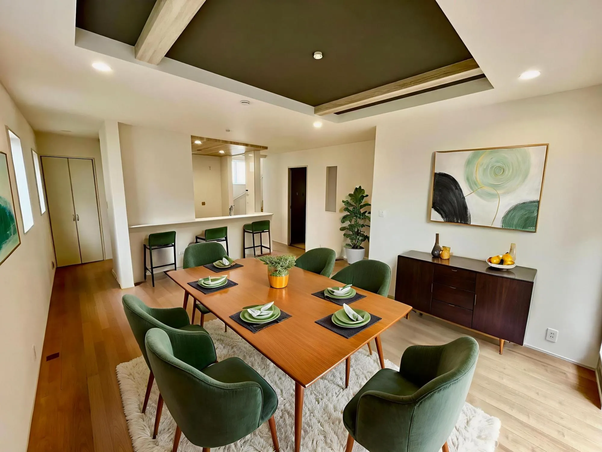 【2号棟 1階 LDK(18.12帖)】