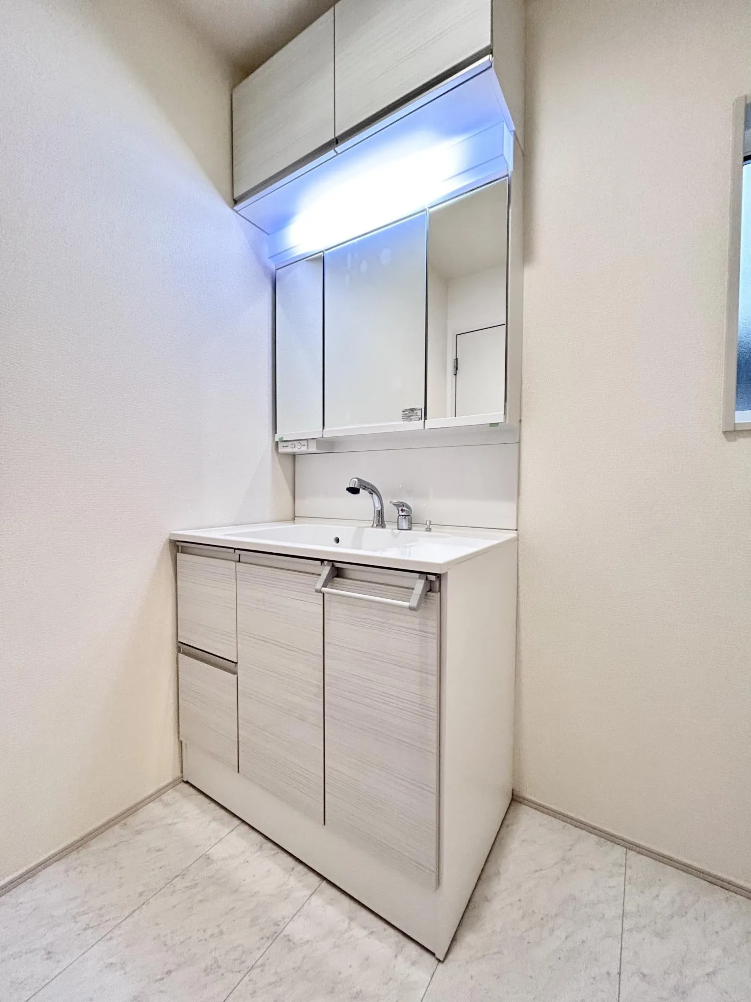 【洗面化粧台】