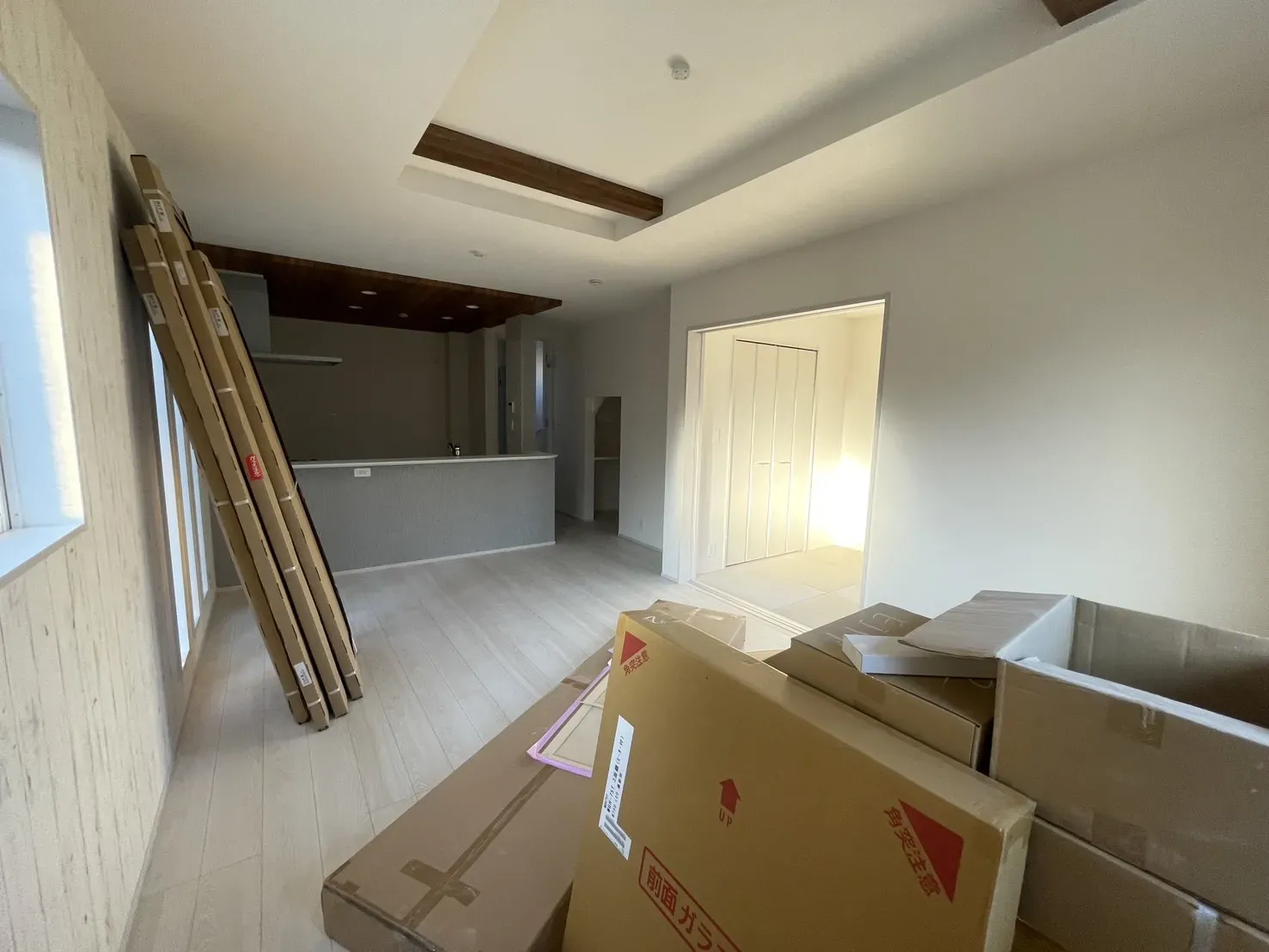 【②号棟LDK16.5帖】和室と合わせて21.5帖の広々空間!