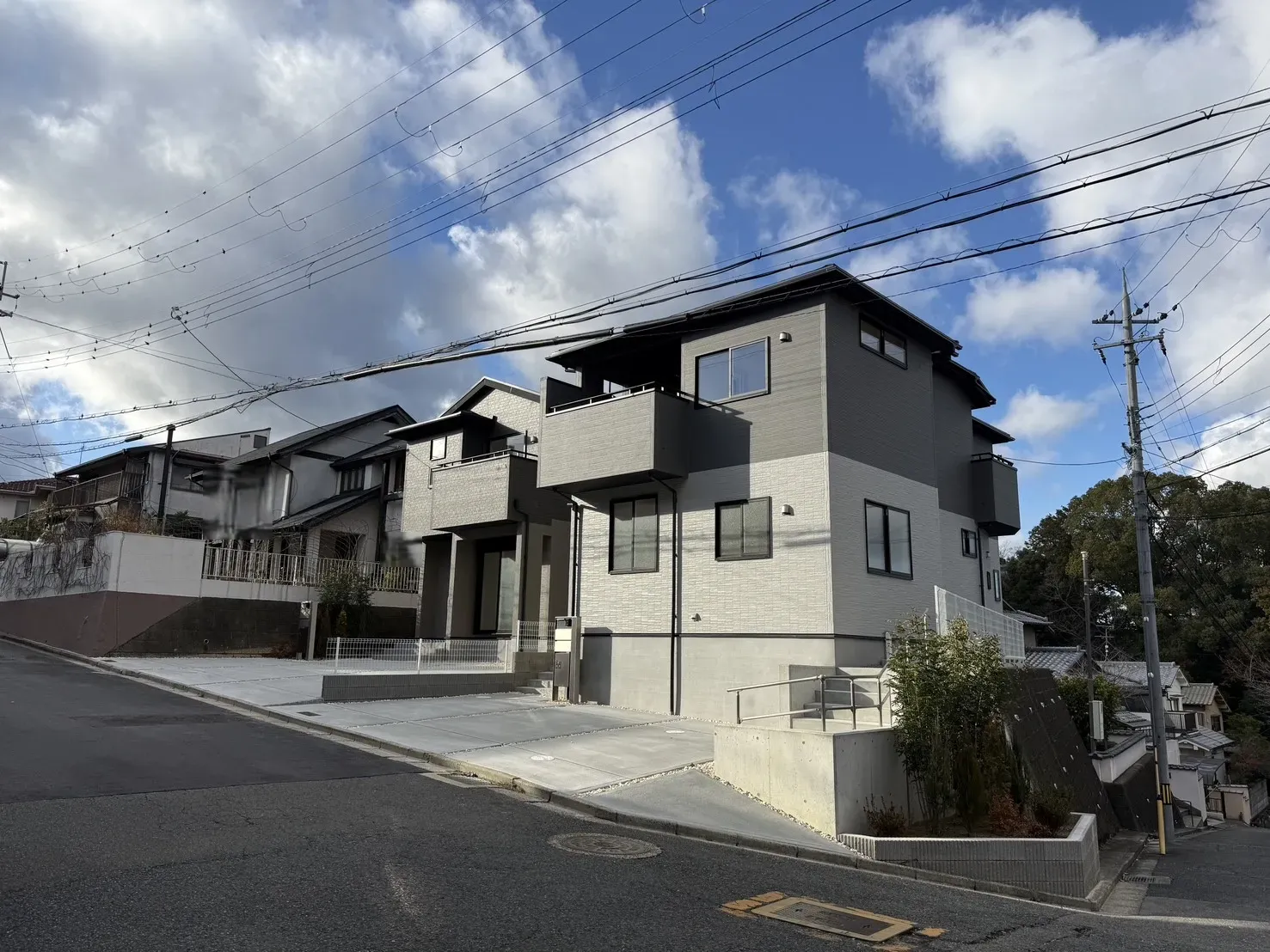 【外観写真】
手前②号棟