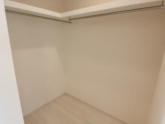 洋室5.25帖WIC　1号棟